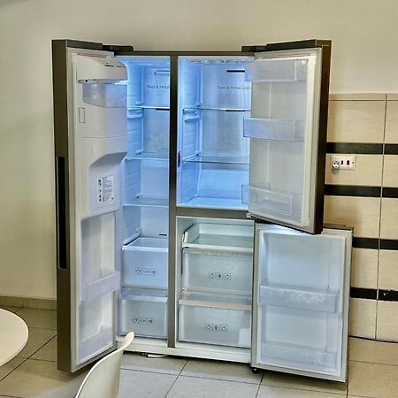Flat In The Heart Of Ayia Napa/Центр Айя Напыアパートメント エクステリア 写真