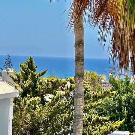 Flat In The Heart Of Ayia Napa/Центр Айя Напыアパートメント エクステリア 写真